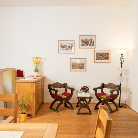 Ferienwohnung Zum Kapuziner 波伊斯多夫 外观 照片