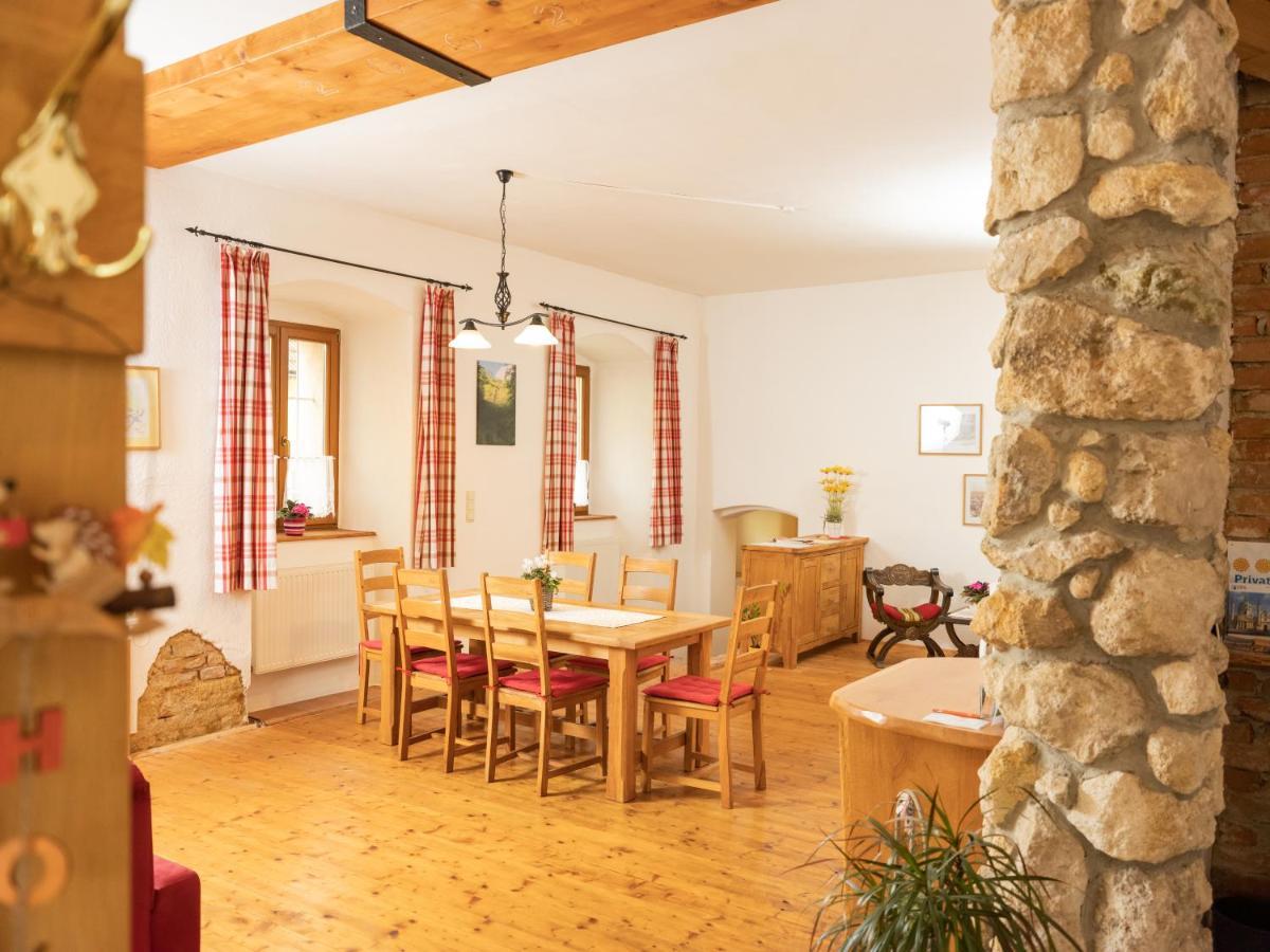 Ferienwohnung Zum Kapuziner 波伊斯多夫 外观 照片