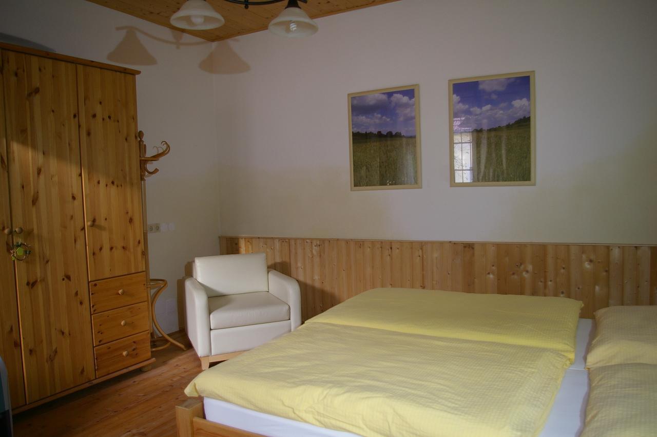 Ferienwohnung Zum Kapuziner 波伊斯多夫 外观 照片