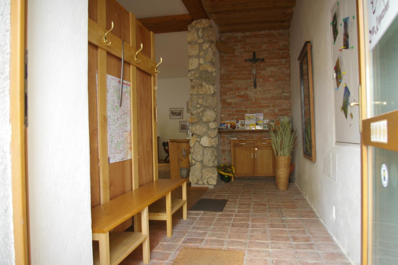 Ferienwohnung Zum Kapuziner 波伊斯多夫 外观 照片